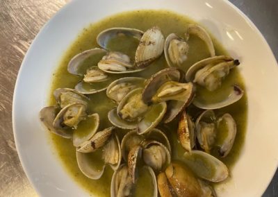 Almejas a la marinera